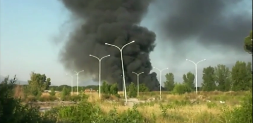 Burning trash in the Terra dei Fuochi